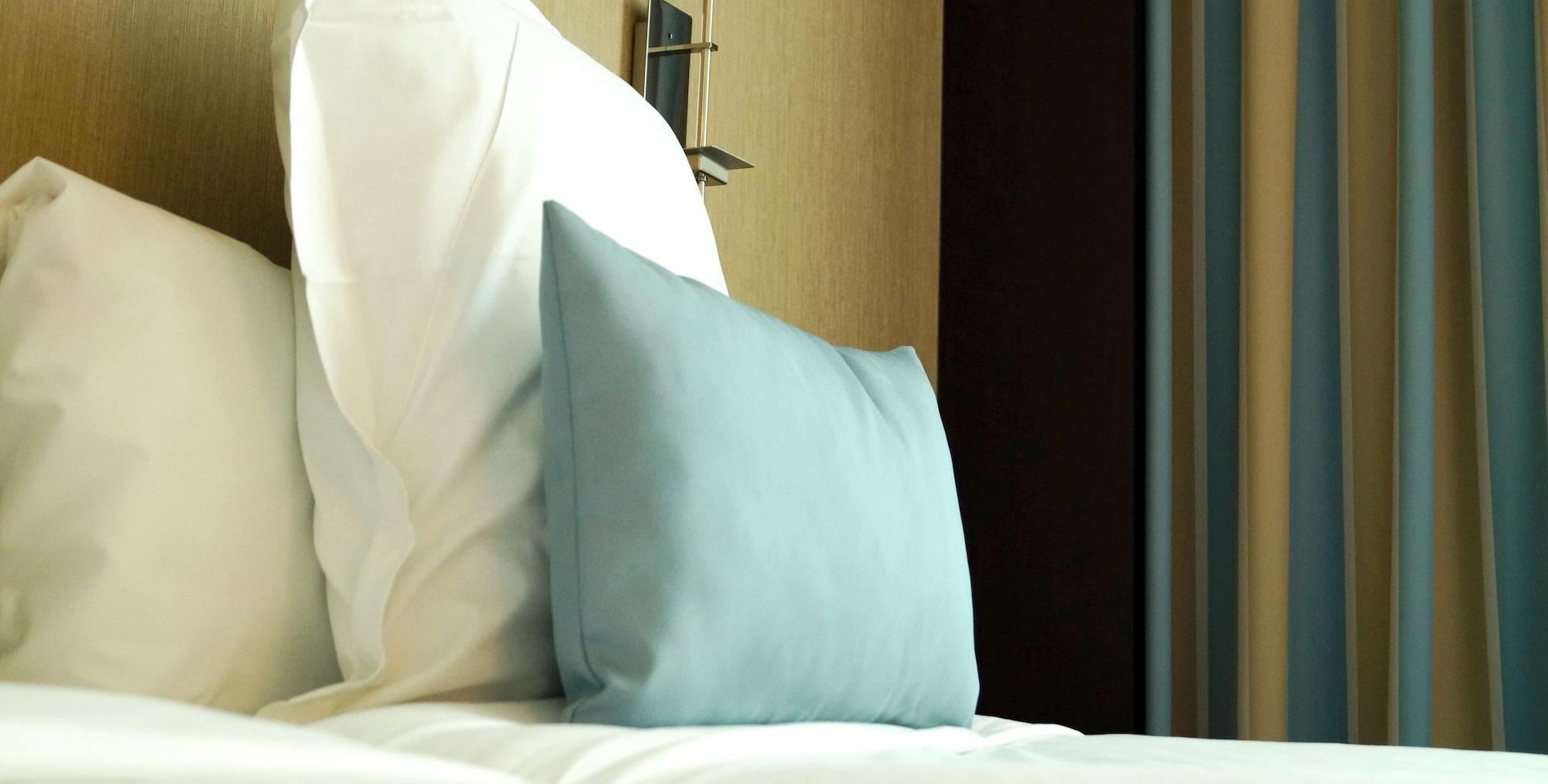 Lcb Hotel Φουενλαμπράδα Εξωτερικό φωτογραφία