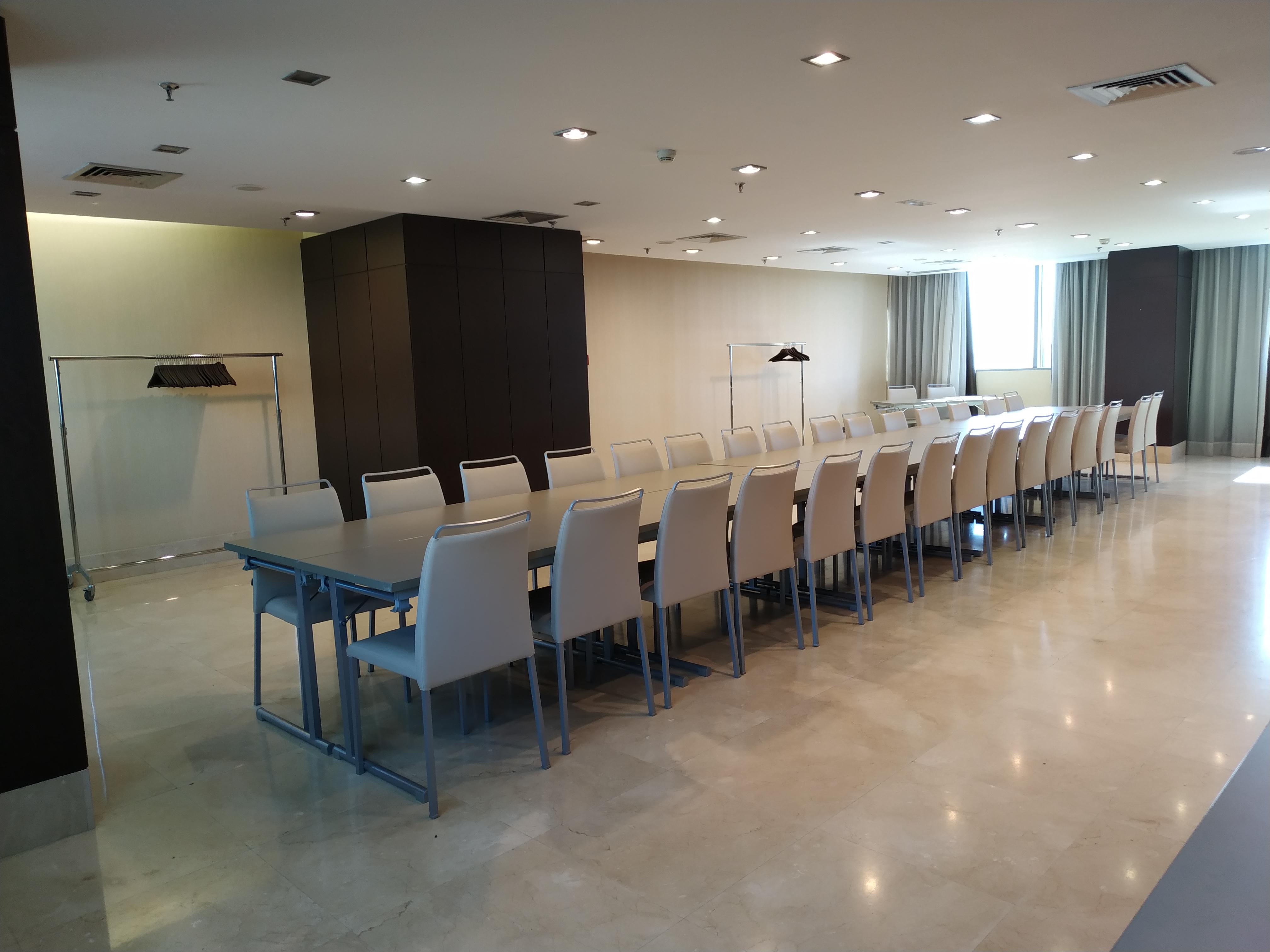 Lcb Hotel Φουενλαμπράδα Εξωτερικό φωτογραφία