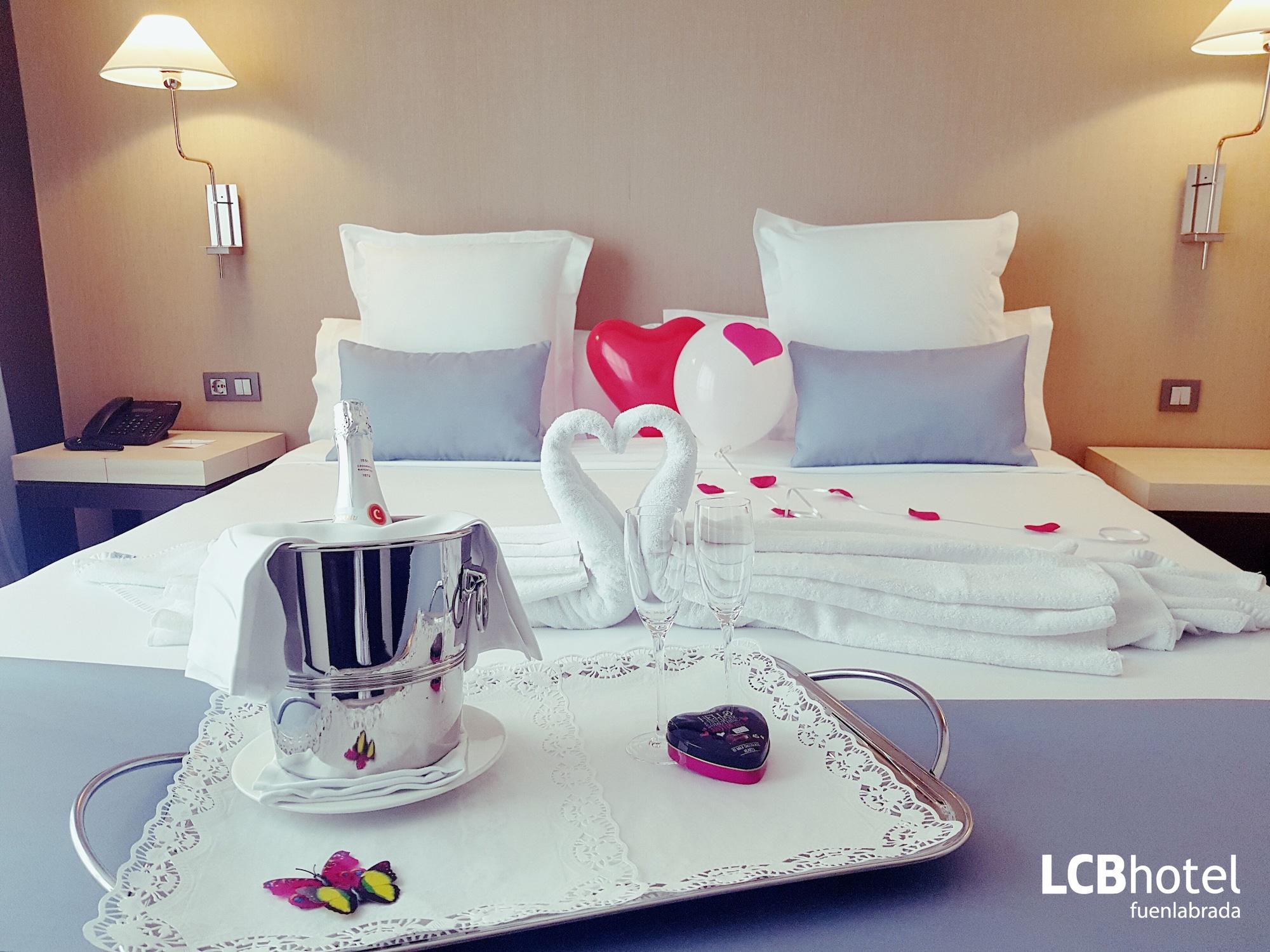 Lcb Hotel Φουενλαμπράδα Εξωτερικό φωτογραφία