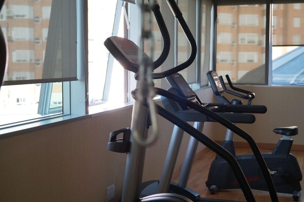 Lcb Hotel Φουενλαμπράδα Εξωτερικό φωτογραφία