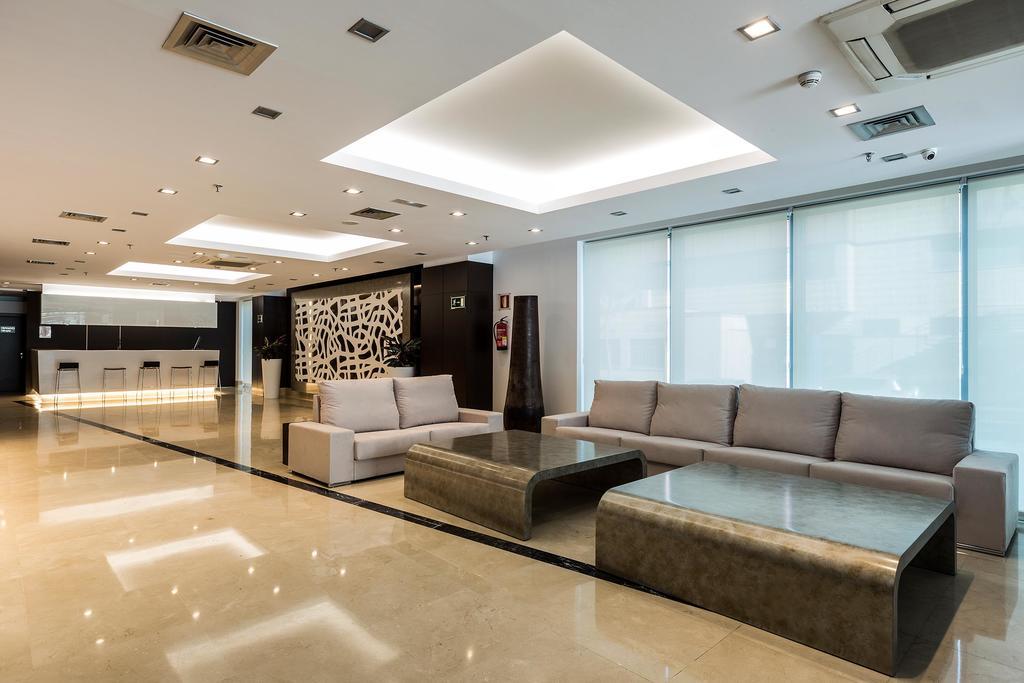 Lcb Hotel Φουενλαμπράδα Εξωτερικό φωτογραφία