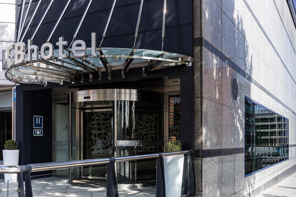 Lcb Hotel Φουενλαμπράδα Εξωτερικό φωτογραφία