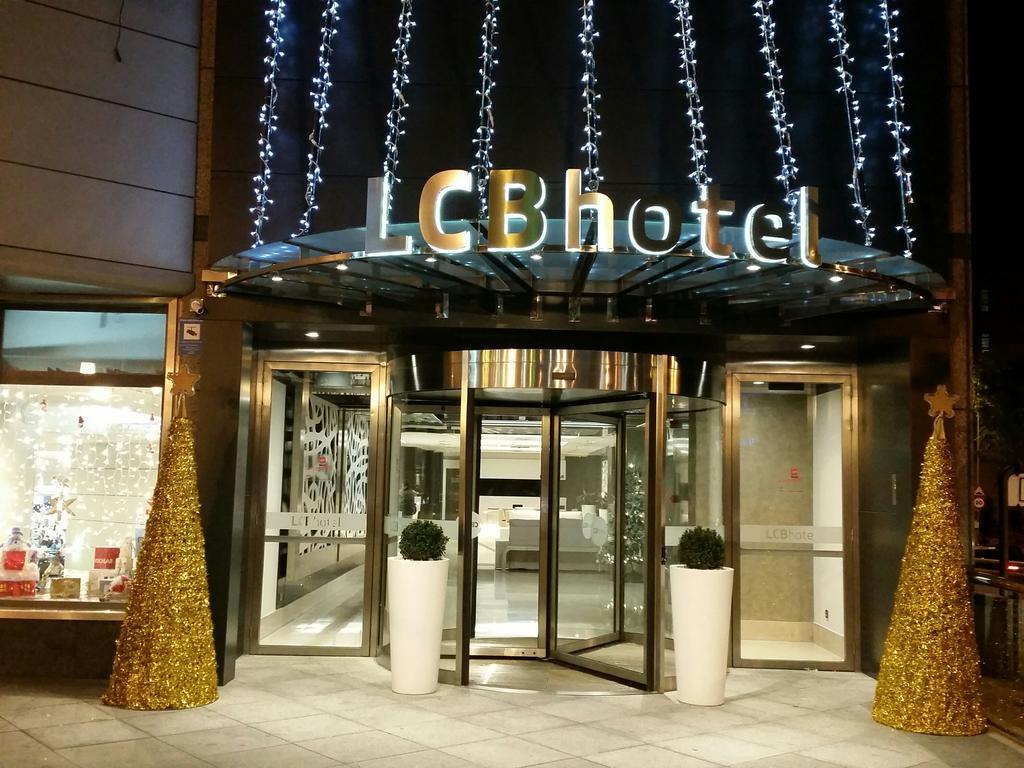 Lcb Hotel Φουενλαμπράδα Εξωτερικό φωτογραφία