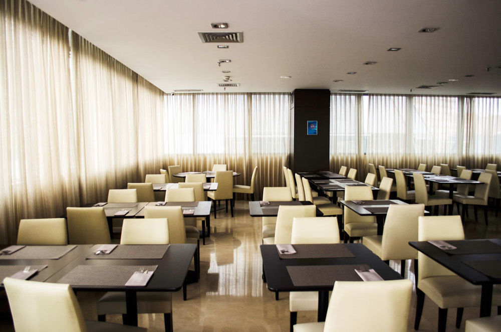 Lcb Hotel Φουενλαμπράδα Εξωτερικό φωτογραφία