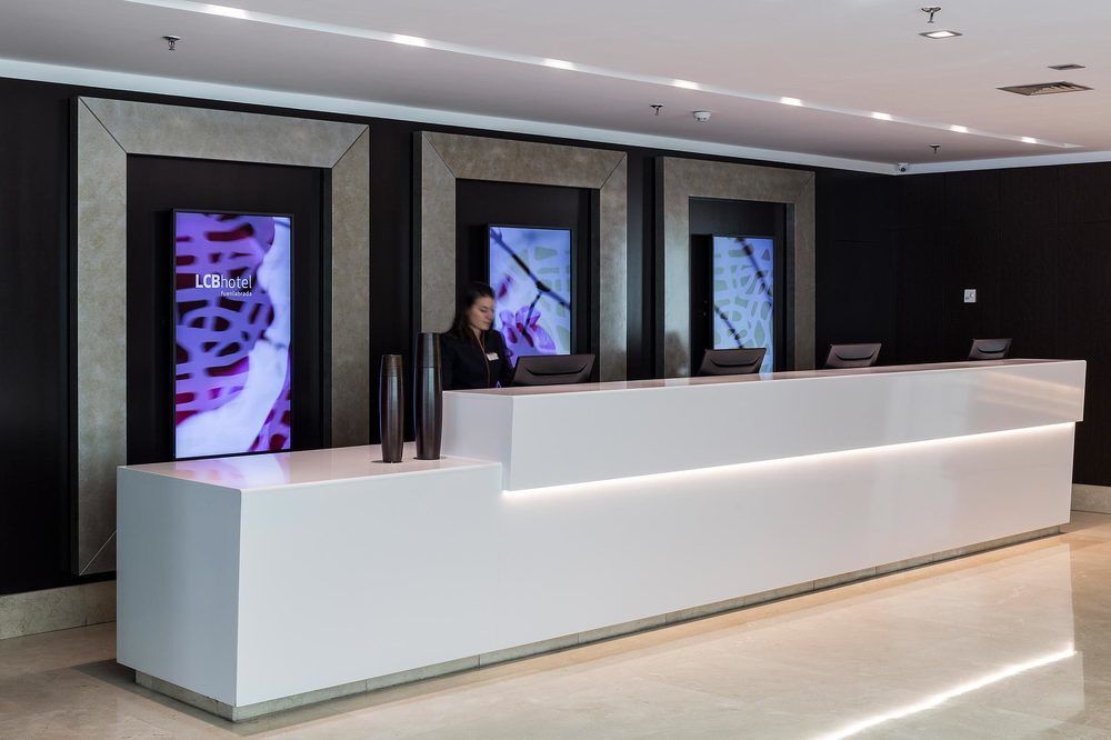 Lcb Hotel Φουενλαμπράδα Εξωτερικό φωτογραφία